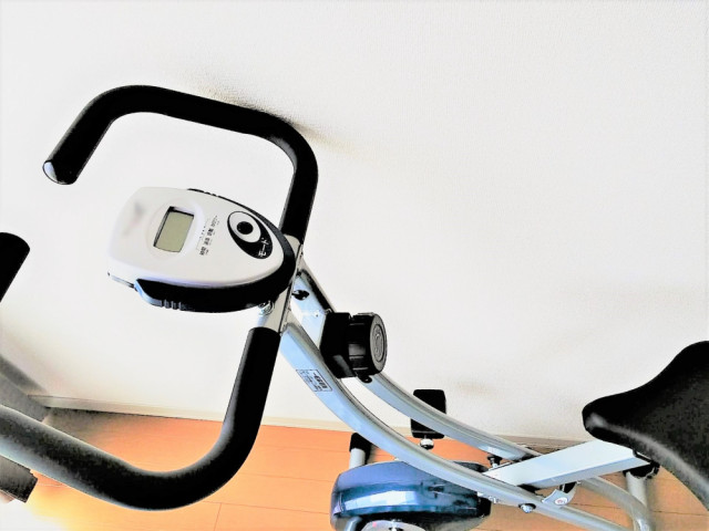 一般的な膝関節症への対処法は自転車運動です。